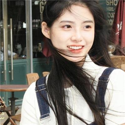 桃花含露又春风